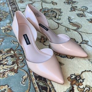 LIKE NEW Nine West pointed toe heels